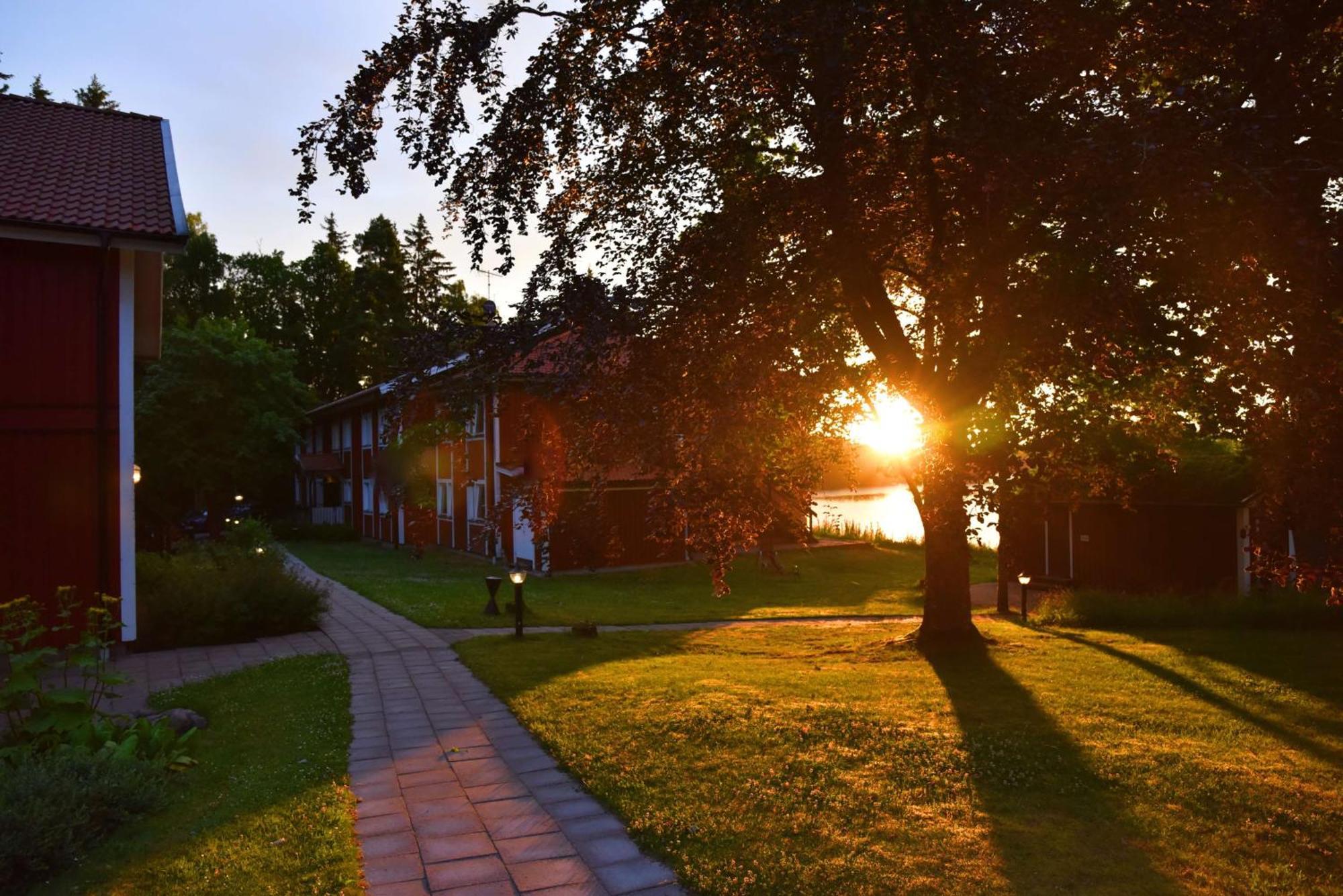 Hotel Ullinge Экшё Экстерьер фото